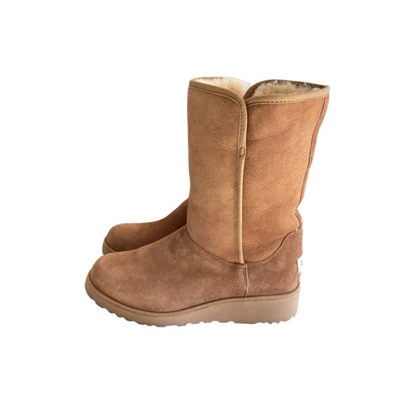 UGG Amie Shearling Wedge Boots - Picture 5 of 8